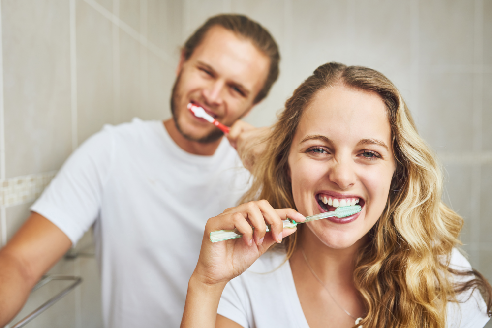 6 SIMPLE TIPS TO IMPROVE YOUR ORAL HEALTH